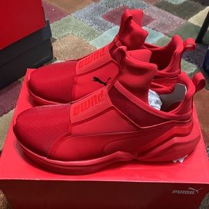 Womens PUMA FIERCE 2 RED Size 6.5
